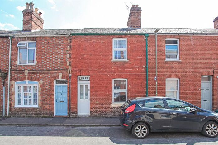 2 Bedroom Terraced House To Rent In Edward Street, Abingdon, OX14