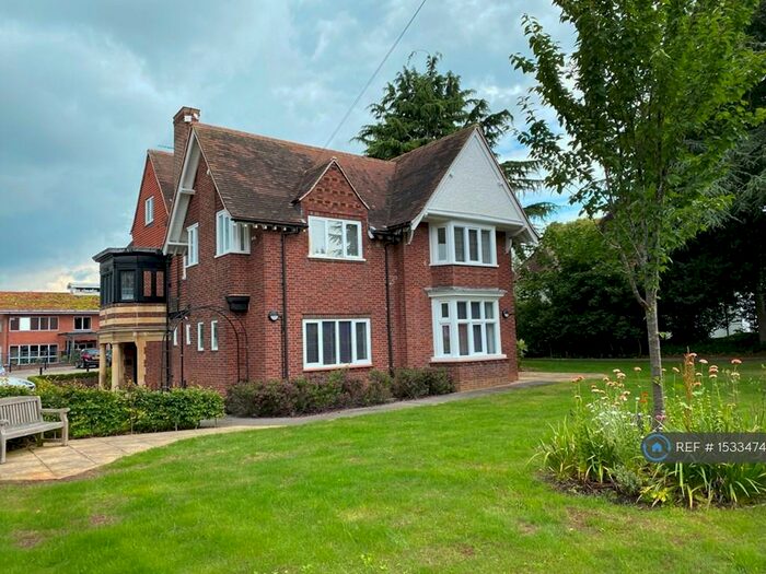 2 Bedroom Flat To Rent In Hammond Grange, Leicester, LE2