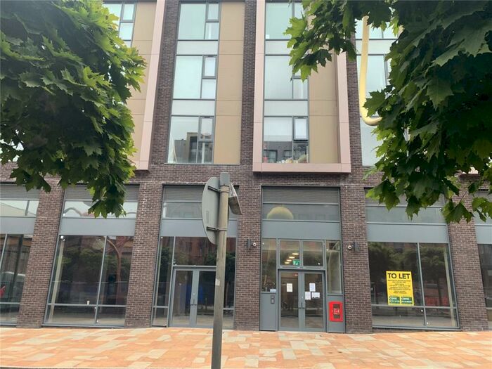 Apartment To Rent In Wolstenholme Square, Liverpool, Merseyside, L1