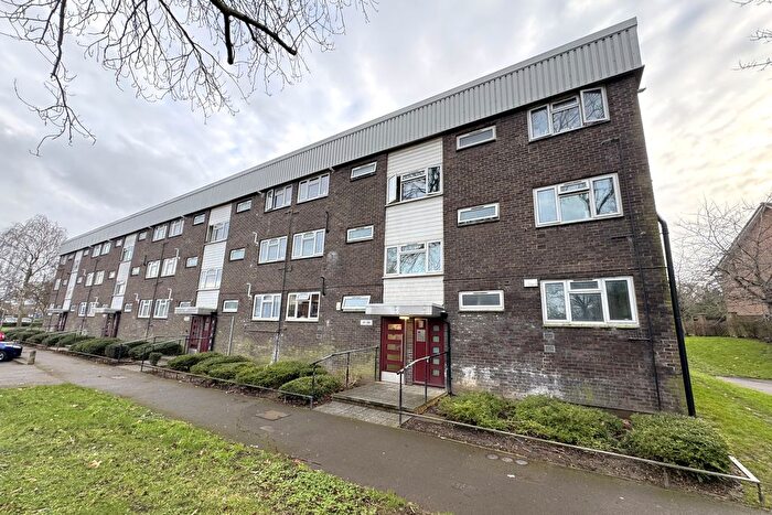 1 Bedroom Flat For Sale In Cody Close, Wallington, SM6