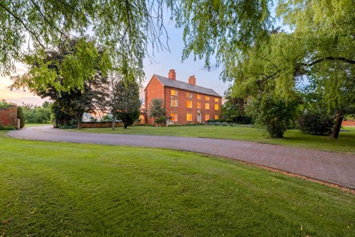 6 Bedroom Detached House For Sale In The Woodlands, Calveley Hall Lane, Calveley, CW6