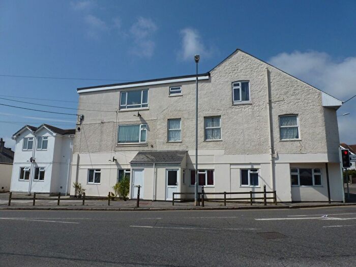 1 Bedroom Flat To Rent In Clifden Road, St. Austell, PL25
