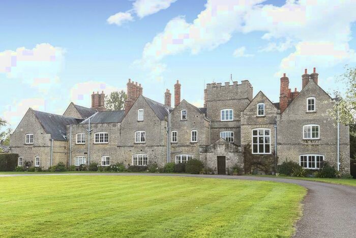 1 Bedroom Flat For Sale In Stratton Audley Manor, Oxfordshire, OX27
