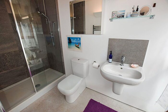 3 Bedroom Detached Bungalow For Sale In Drake Avenue, Yelland, Barnstaple, EX31