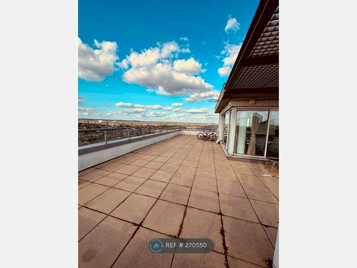 2 Bedroom Flat To Rent In Cityview Centreway Apartments, Ilford, IG1