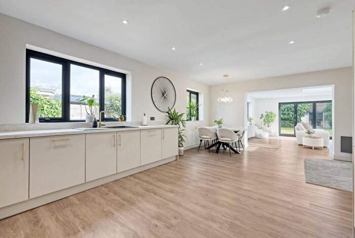 5 Bedroom Detached House For Sale In Bell Lane, Kesgrave, Ipswich, IP5