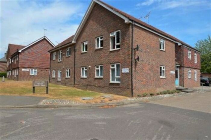 1 Bedroom Flat To Rent In Chestnut Court, Durrants Road, Rowland's Castle, PO9