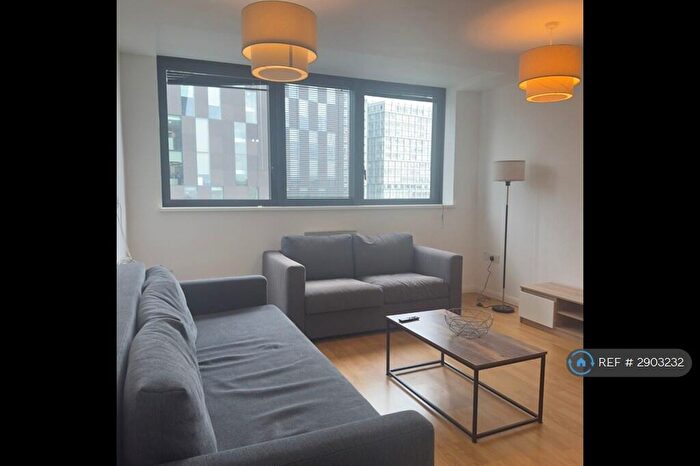 2 Bedroom Flat To Rent In Mann Island, Liverpool, L3