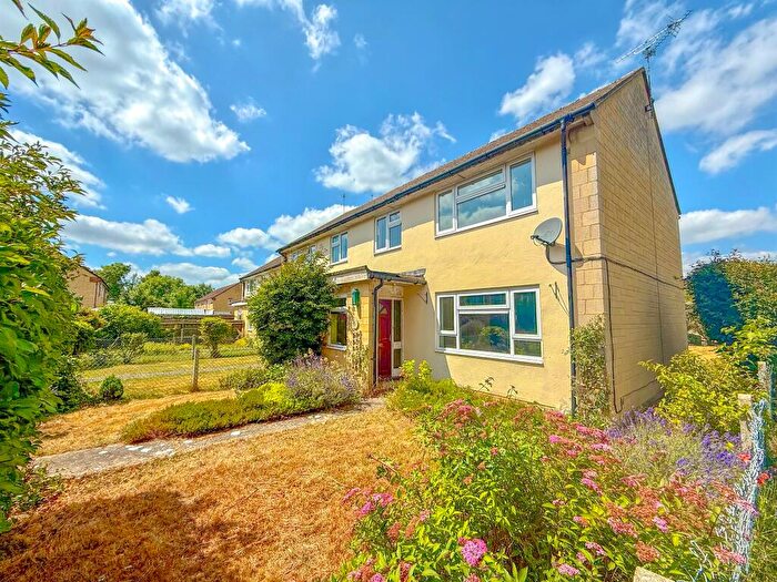 3 Bedroom End Of Terrace House For Sale In Harris Road, Ashton Keynes, Swindon, SN6