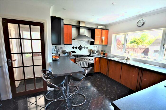 5 Bedroom Detached House For Sale In St. Marks Road, Penarth, Vale Of Glamorgan, CF64