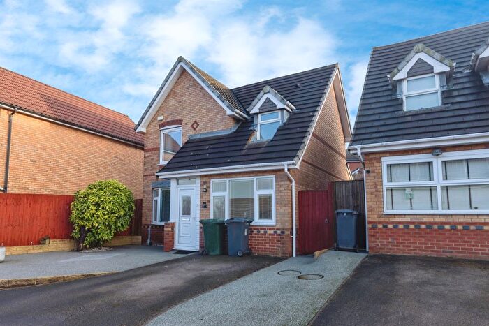 3 Bedroom Detached House For Sale In Cote Farm Lane, Thackley, Bradford, BD10