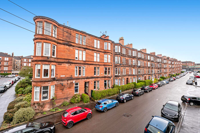 3 Bedroom Flat For Sale In Flat /, Norham Street, Shawlands, G41