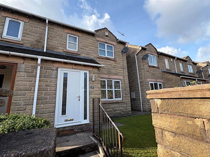 3 Bedroom Semi Detached House For Sale In Station Road, Clayton, Bradford, BD14