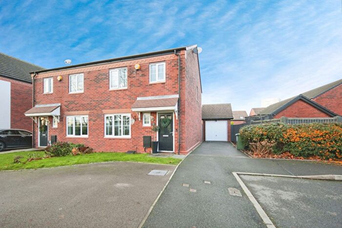 3 Bedroom Semi-Detached House For Sale In Walney Drive, Birmingham, West Midlands, B36