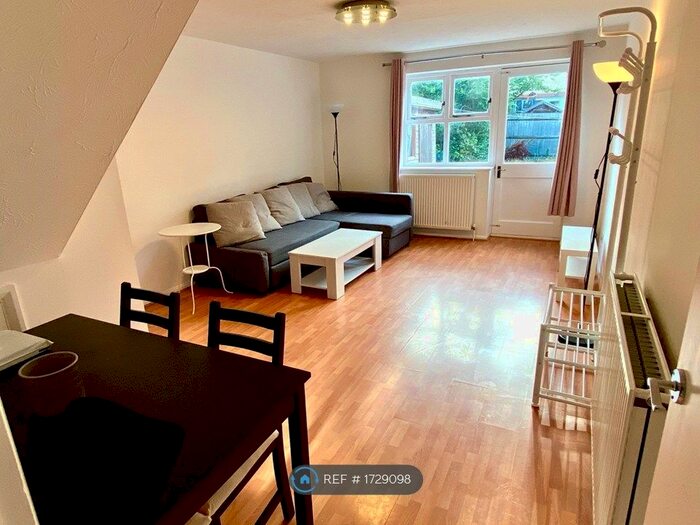 2 Bedroom Terraced House To Rent In Henry Doulton Drive, Tooting Bec, SW17