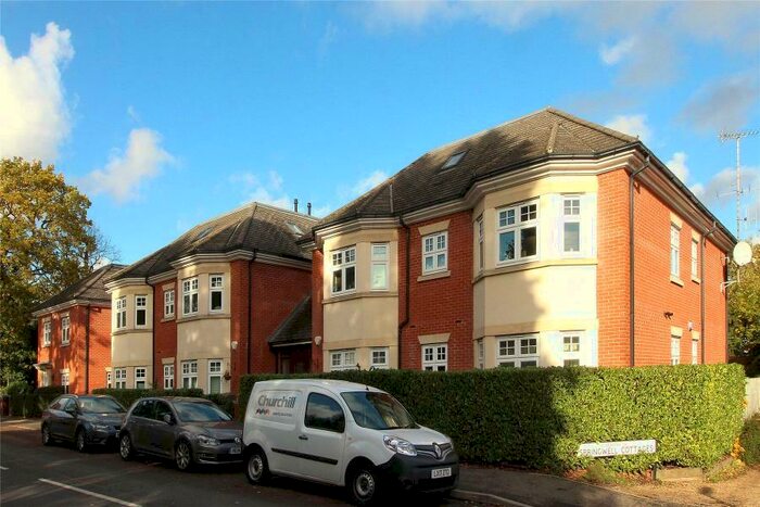 2 Bedroom Apartment To Rent In Hook Heath, Woking, Surrey, GU22