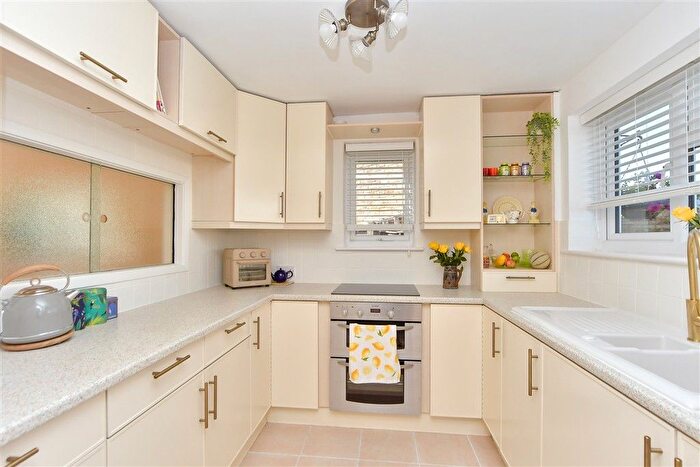 4 Bedroom End Terrace House For Sale In The Maltings, Rainham, Gillingham, Kent, ME8