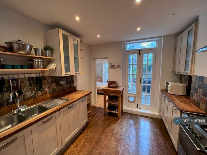 1 Bedroom Flat To Rent In Stoke Newington, London, N16