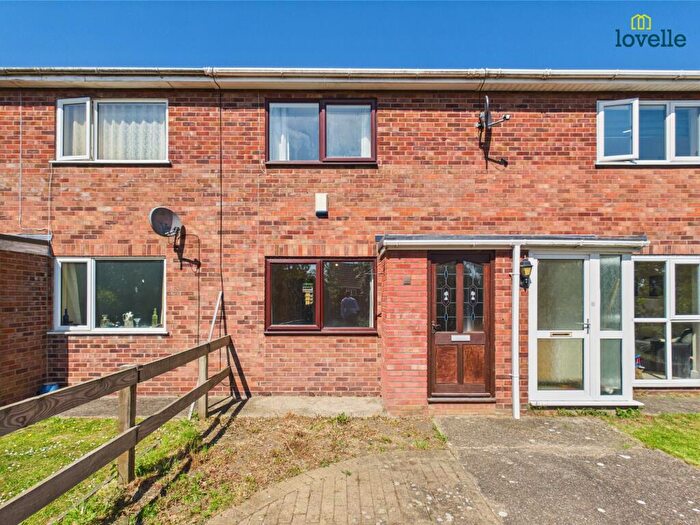 2 Bedroom Terraced House For Sale In Mill View Court, Wragby, LN8