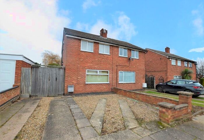 2 Bedroom Semi-Detached House To Rent In Heddington Way, Leicester, Leicestershire, LE2