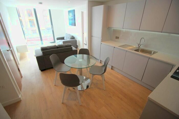 1 Bedroom Flat To Rent In Salisbury Road, Wimbledon, London, SW19