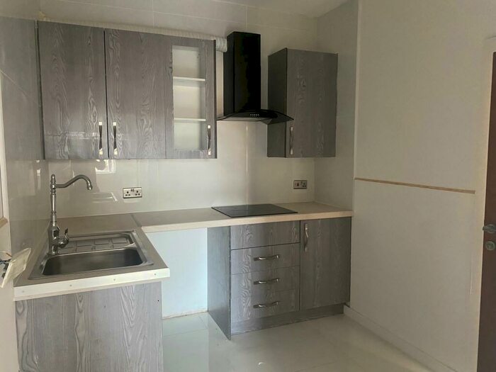 1 Bedroom Apartment To Rent In Newcastle Avenue, Worksop, S80