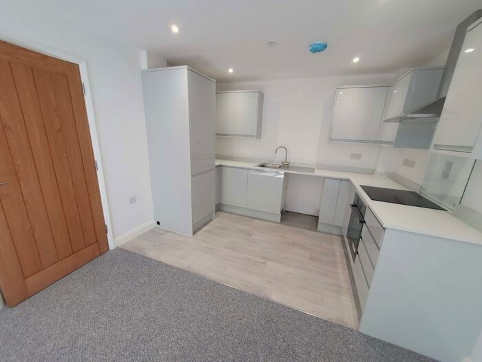 2 Bedroom Flat To Rent In Lodge Way, Grantham, NG31