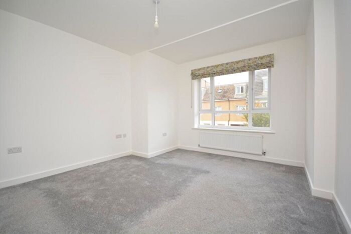 4 Bedroom House To Rent In Meridian Close, Ramsgate, CT12
