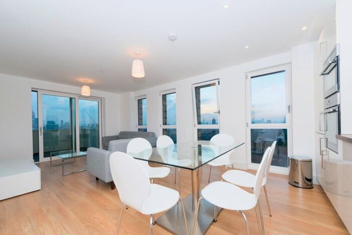 3 Bedroom Apartment To Rent In Ivy Point, No The Avenue, Bow, E3