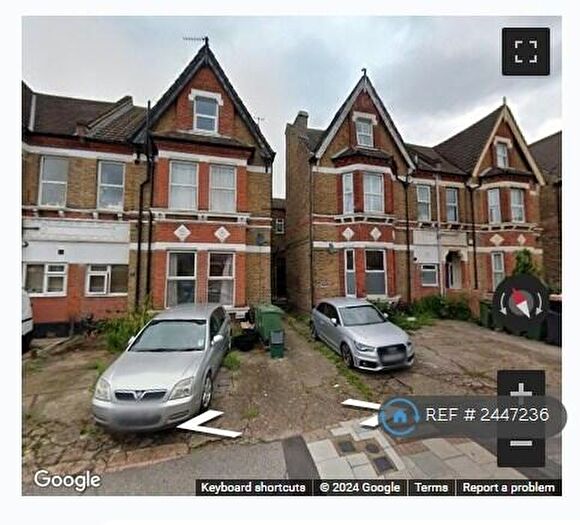 2 Bedroom Maisonette To Rent In Manor Road, Beckenham, BR3