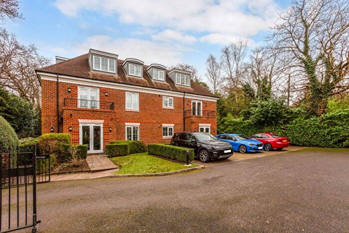 2 Bedroom Flat To Rent In London Road, Sunningdale, SL5