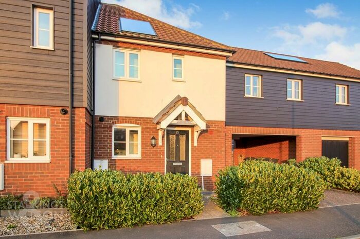 2 Bedroom Terraced House To Rent In Spencer Crescent, Diss, IP22