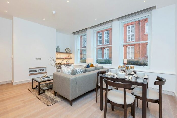 1 Bedroom Flat To Rent In Henrietta Street, Covent Garden, WC2E