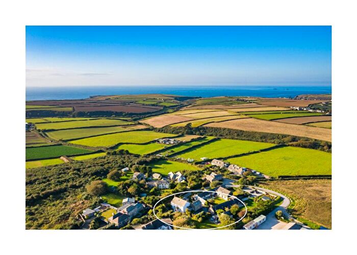 6 Bedroom Detached House For Sale In Engollan | Padstow, PL27