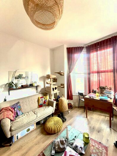 2 Bedroom Flat To Rent In Bruce Grove, London, N17