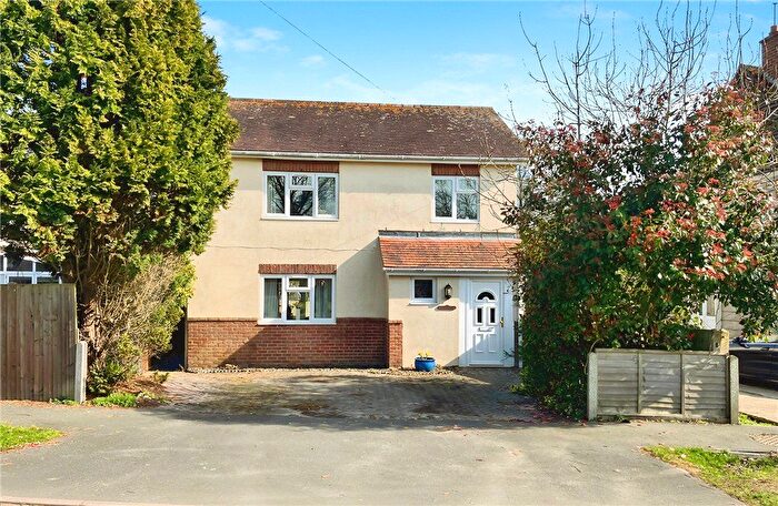 3 Bedroom Detached House For Sale In Cowleas Cottages, Awbridge, Romsey, Hampshire, SO51