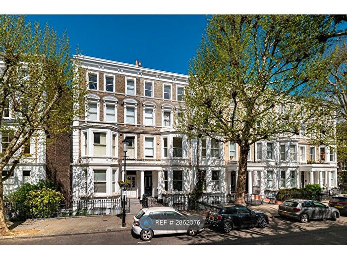 2 Bedroom Flat To Rent In Philbeach Gardens, London, SW5