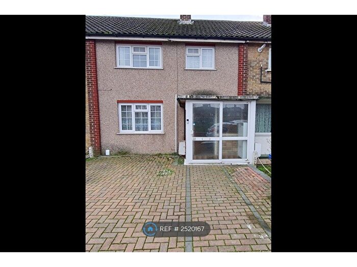 2 Bedroom Terraced House To Rent In Sydney Road, Tilbury, RM18