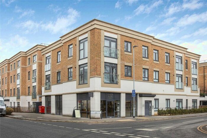 2 Bedroom Flat To Rent In Claud Hamilton Way, Hertford, Hertfordshire, SG14