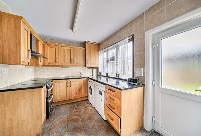 3 Bedroom Semi-Detached House For Sale In Fryent Crescent, London, NW9