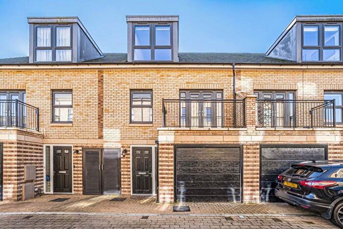 3 Bedroom Terraced House For Sale In Parchment Close, Mitcham, CR4