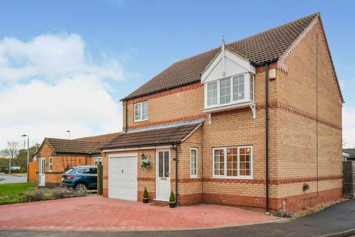 3 Bedroom Detached House To Rent In Brooklands Close, Lincoln, LN6