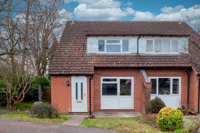 1 Bedroom Town House To Rent In Hambleside, Bicester, OX26