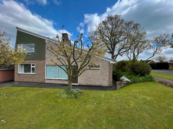 3 Bedroom Chalet To Rent In Hazel Close, Findern, Derby, Derbyshire, DE65