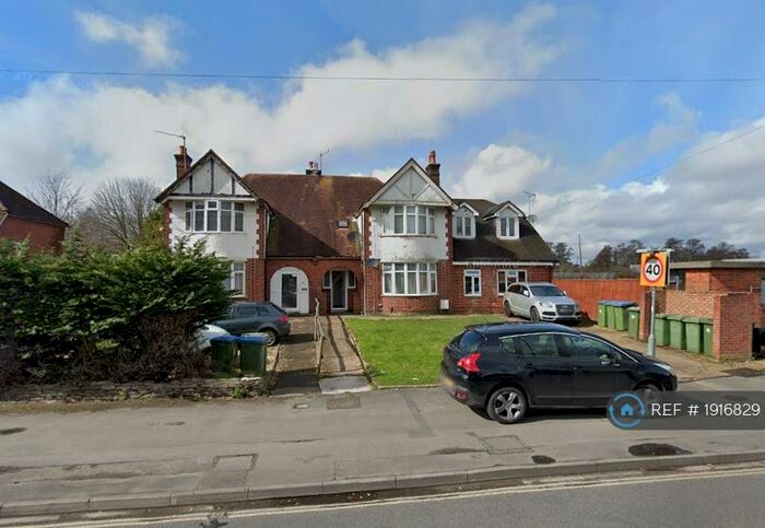 2 Bedroom Flat To Rent In Wide Lane, Southampton, SO18
