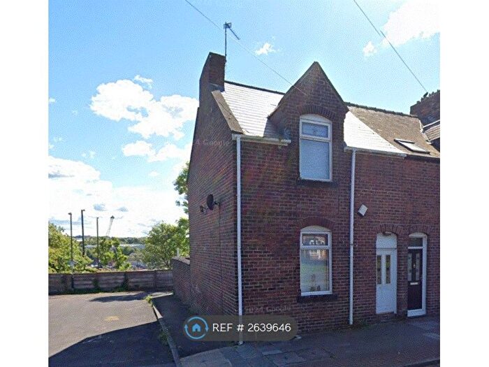 2 Bedroom End Of Terrace House To Rent In Southwick Road, Sunderland, SR5