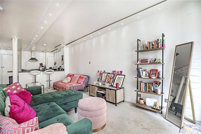 2 Bedroom Flat To Rent In Mill Street, London, SE1