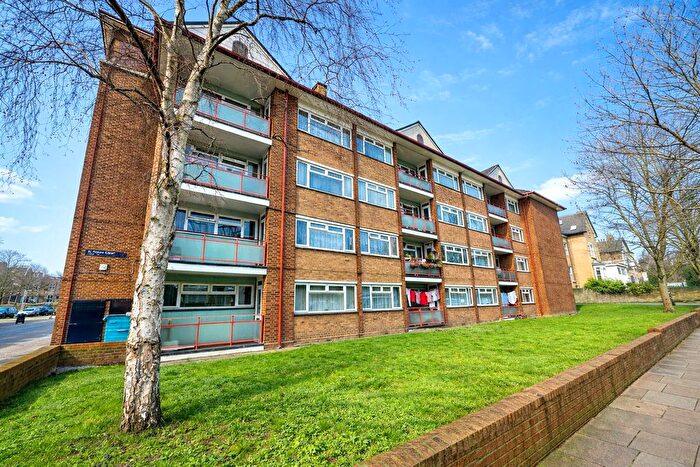 1 Bedroom Flat For Sale In Wickham Road, London, SE4