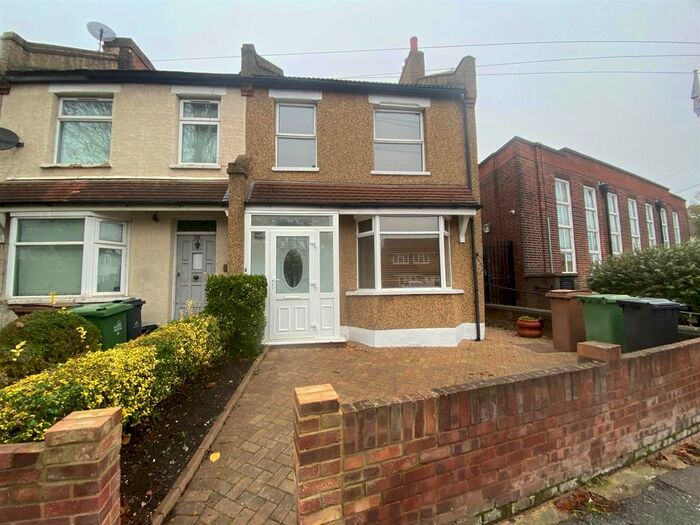 2 Bedroom Semi-Detached House To Rent In Hall Lane, London, E4