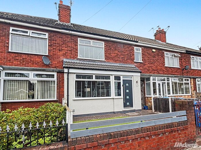3 Bedroom Town House For Sale In Houghton Close, Widnes, WA8